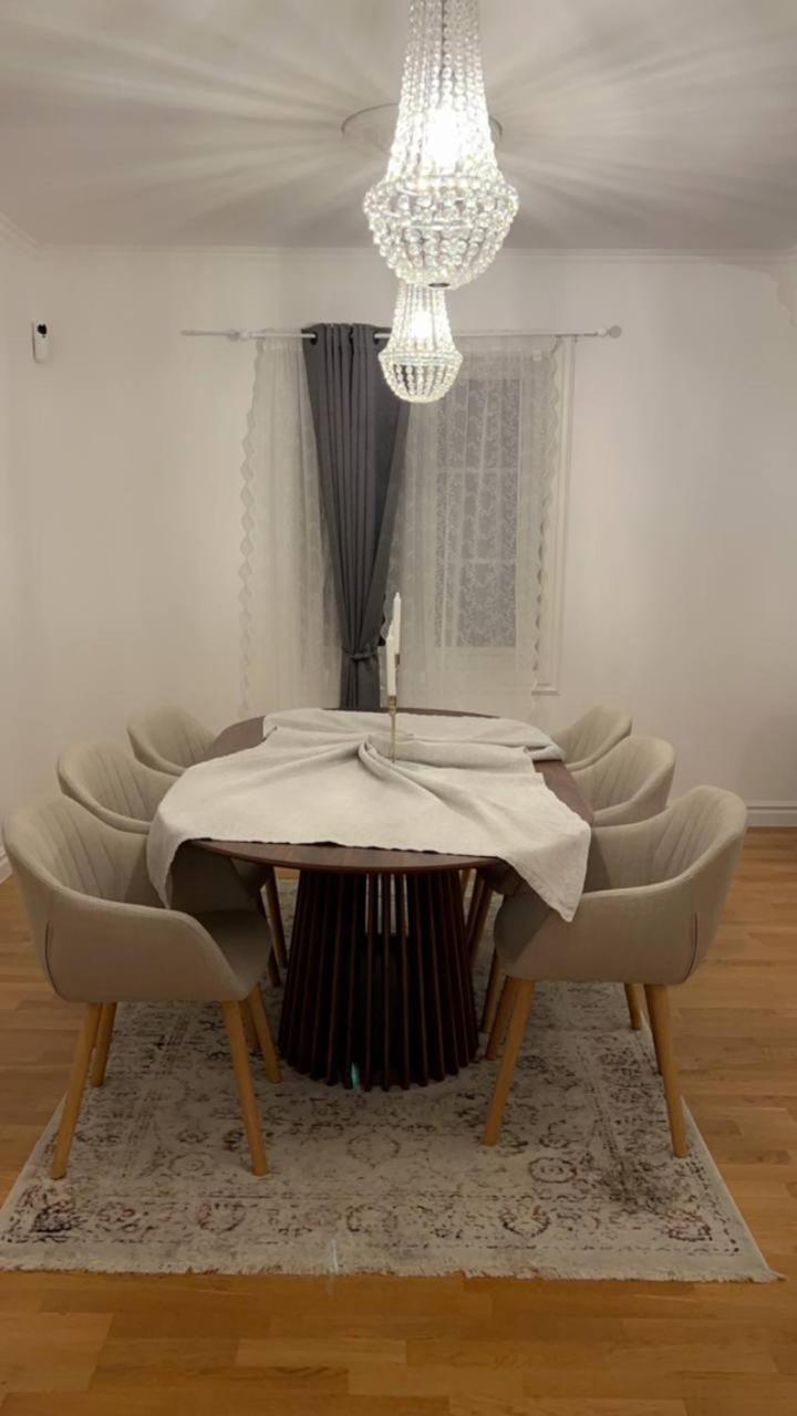 Gard Med Egen Sjoe Med Bryggbat, Nyrenoverat! Katrineholm Buitenkant foto